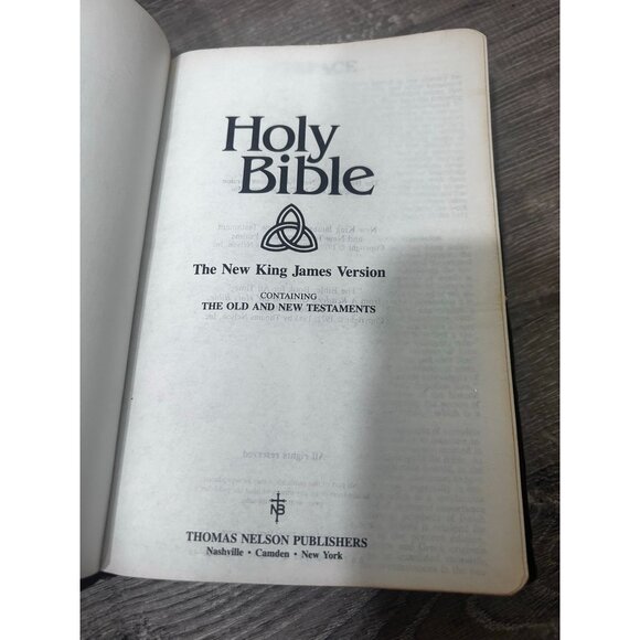 Holy Bible New King James Version Book by Thomas Nelson Publishing Hardcover - Picture 3 of 6